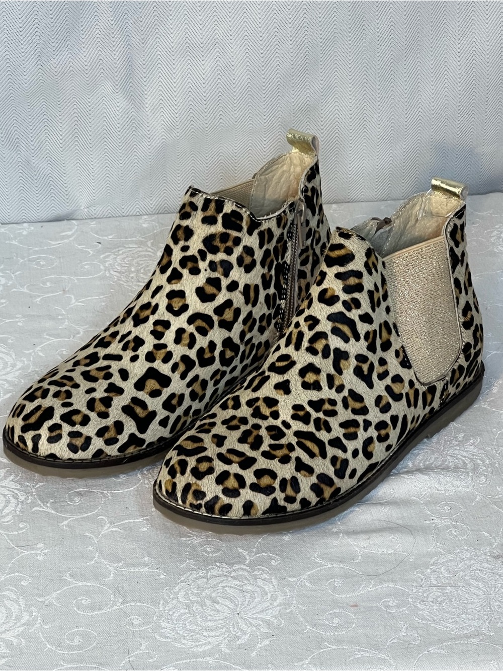 Mini Boden Women’s Chelsea Boots Calf Hair Leopard Print Metallic Gore Sides 8 👍